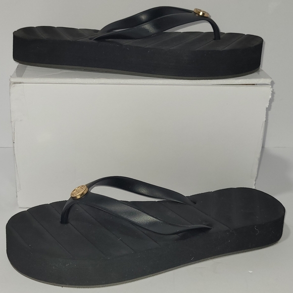 Shoes - Womens Size 9 Black Flip Flop Sandals with Gold Accent